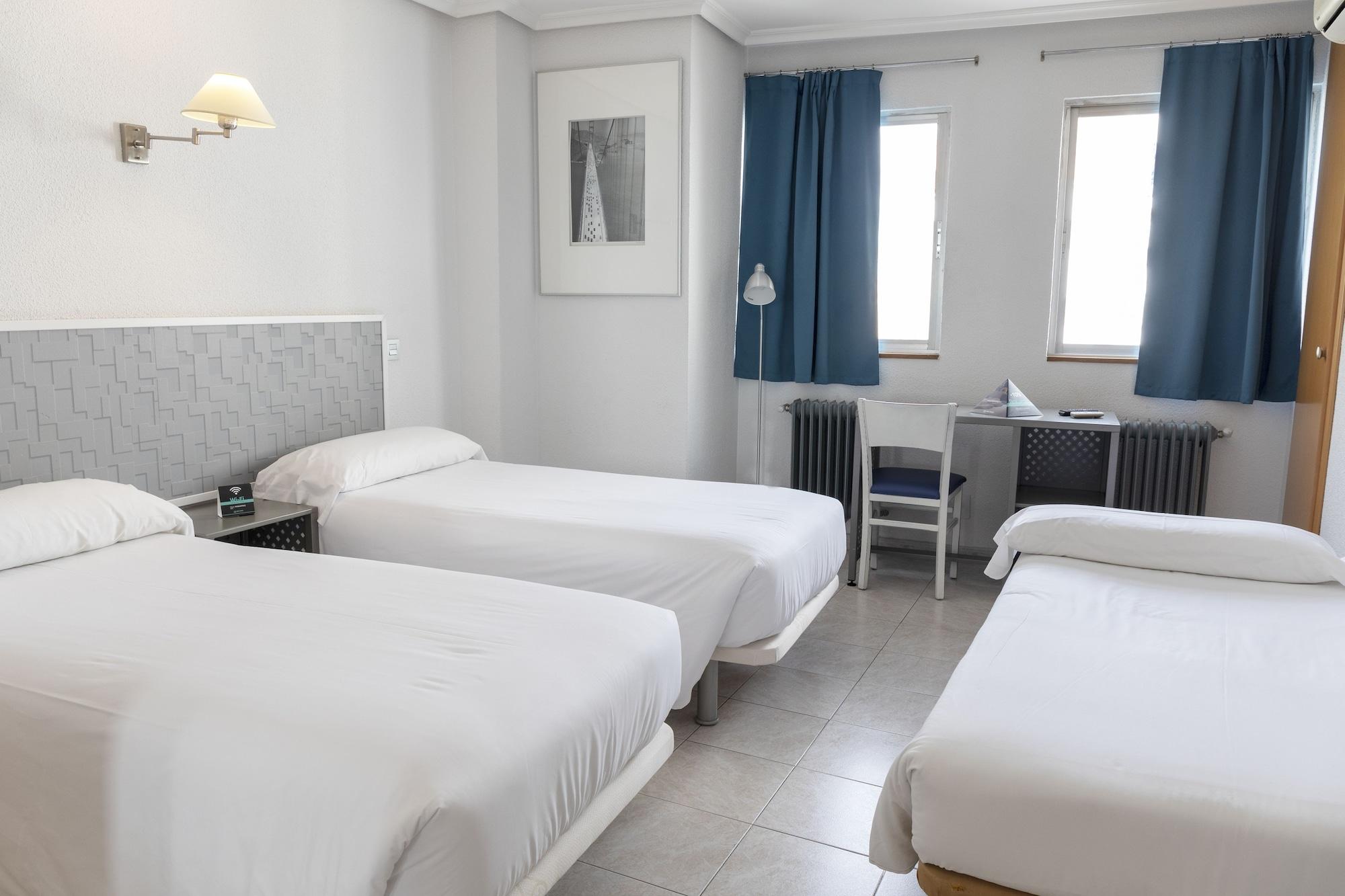 Hotel Alda Centro Palencia Bagian luar foto
