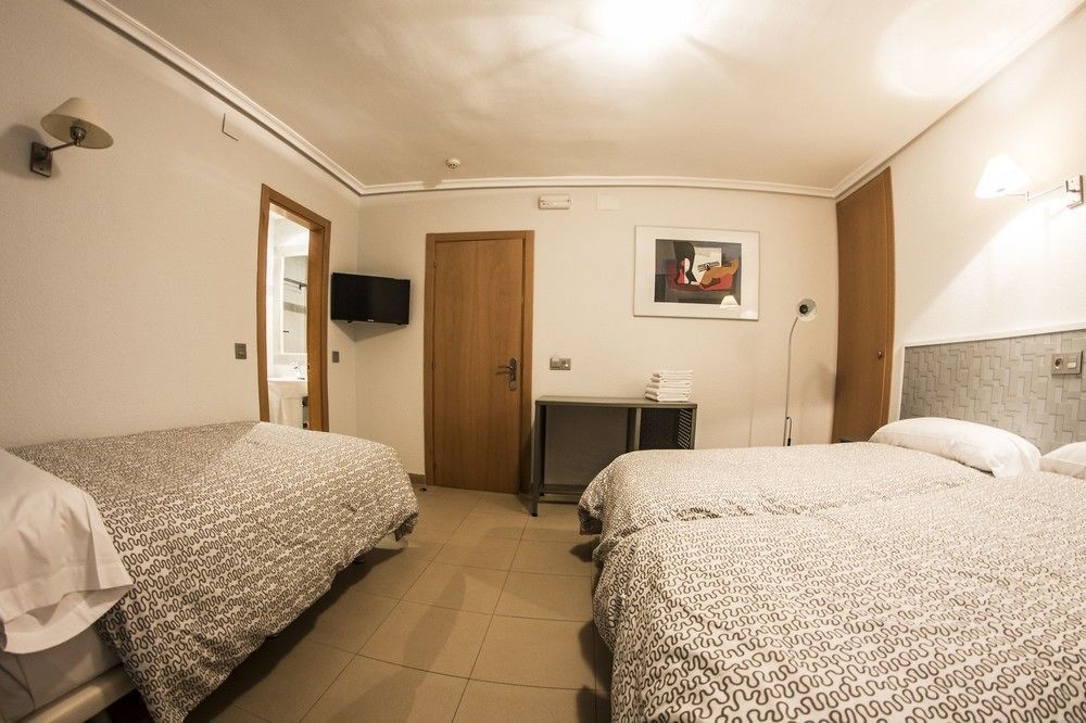 Hotel Alda Centro Palencia Bagian luar foto